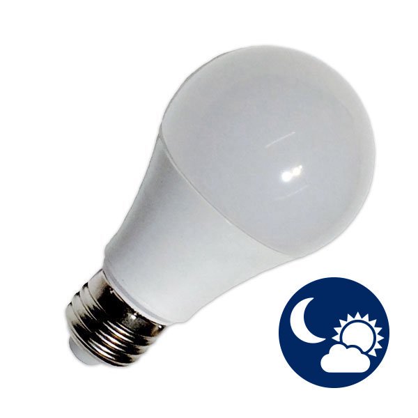 Light Bulb - E27, 10W with light sensor