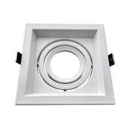 Adjustable white frame for MR16